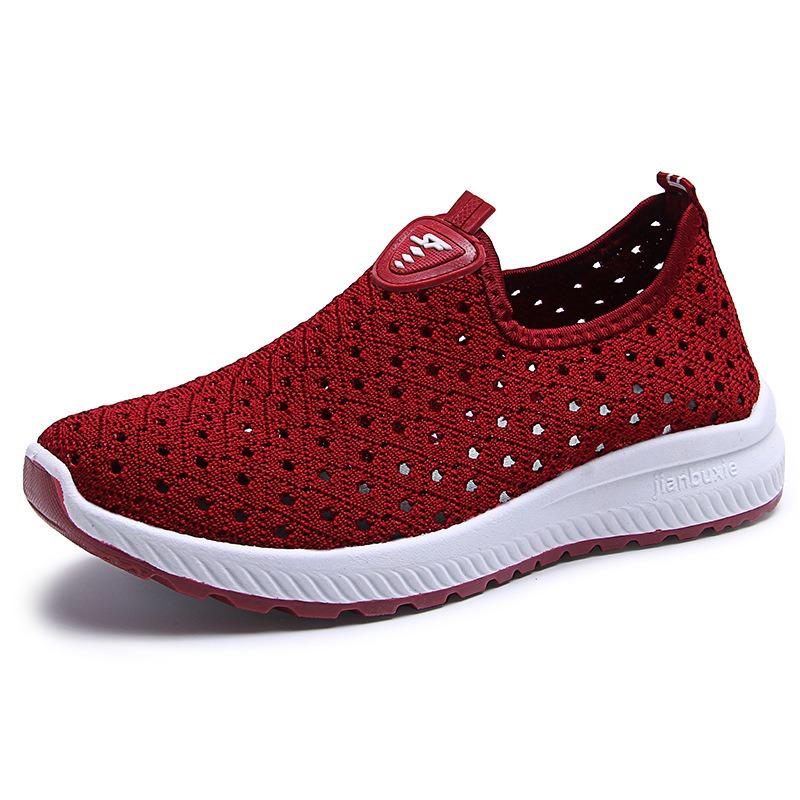 A New Generation of Old Beijing Craft Flying Woven Mesh Shoes, Fashionable Hollow Leisure Sports Safety Walking Shoes