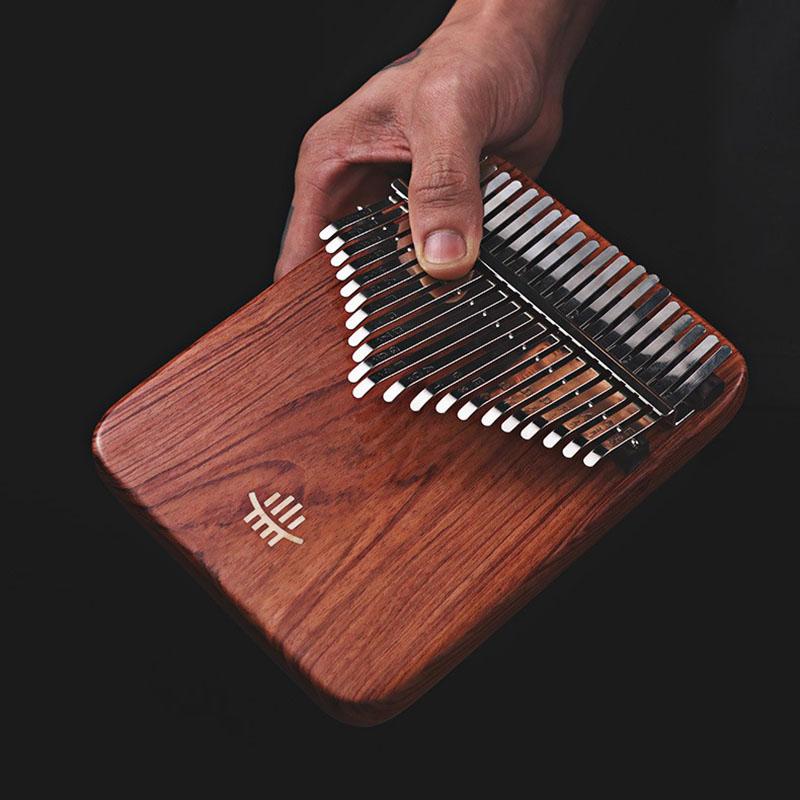 Kalimba 17 Keys Note Professional Music Keyboards Portable Wood Kalimbas Yoga Meditation Small Instrument for Initiants Fingers Piano Accessory