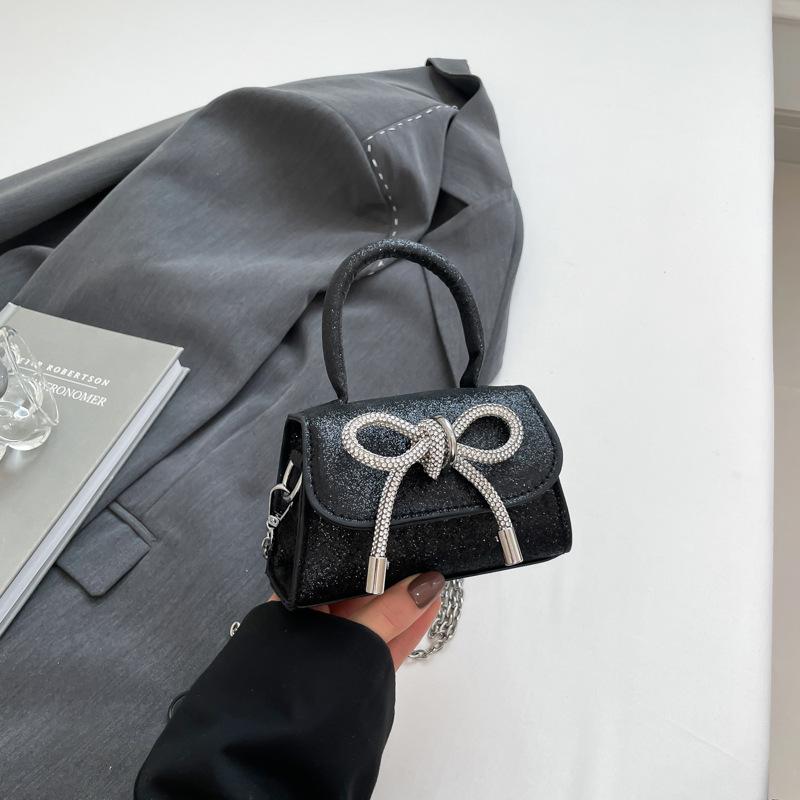 

Французская премиальная текстура бант популярный зарубежный стиль маленькая квадратная сумка женская новая однотонная универсальная повседневная сумка-мессенджер