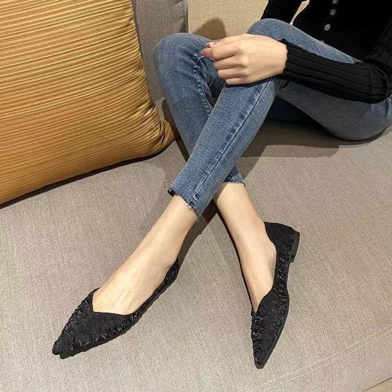 Women's Fashionable leisure versatile Flat Shoes Pointed Toe Ladies Elegant minimalist shoes comfort  Anti-slip soft-soled shoes