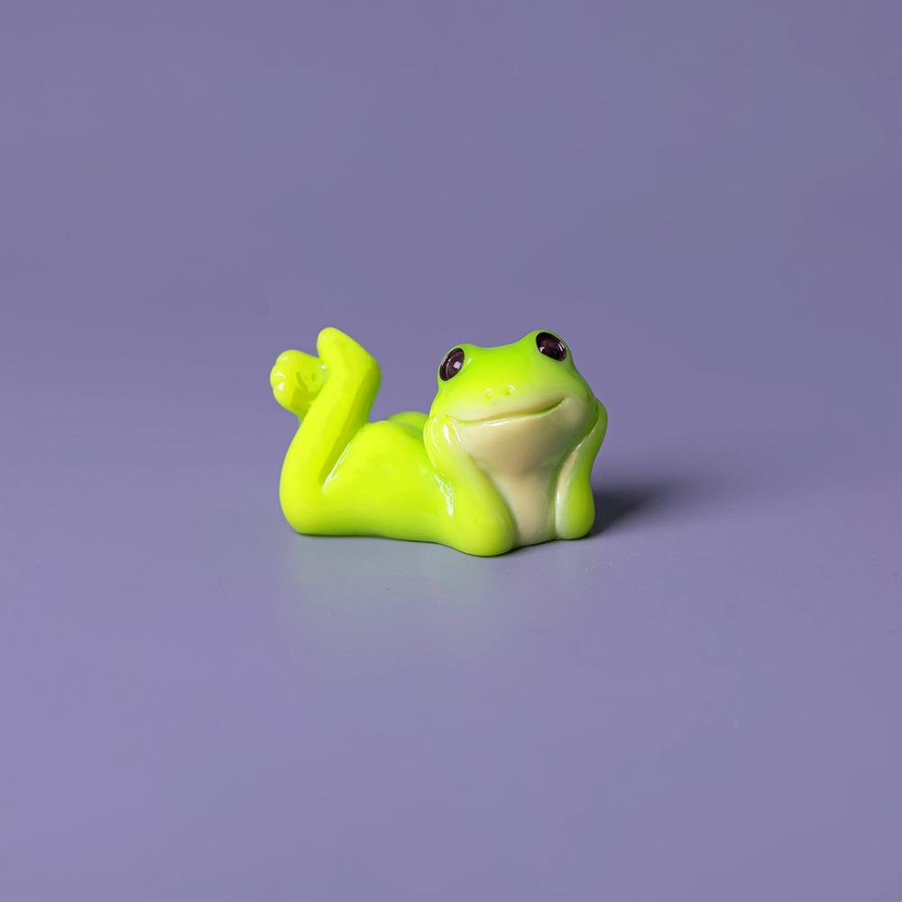 6pcs Cartoon Style Mini Frog Ornament Desktop Sized Desktop Frog Accessory Micro Landscape