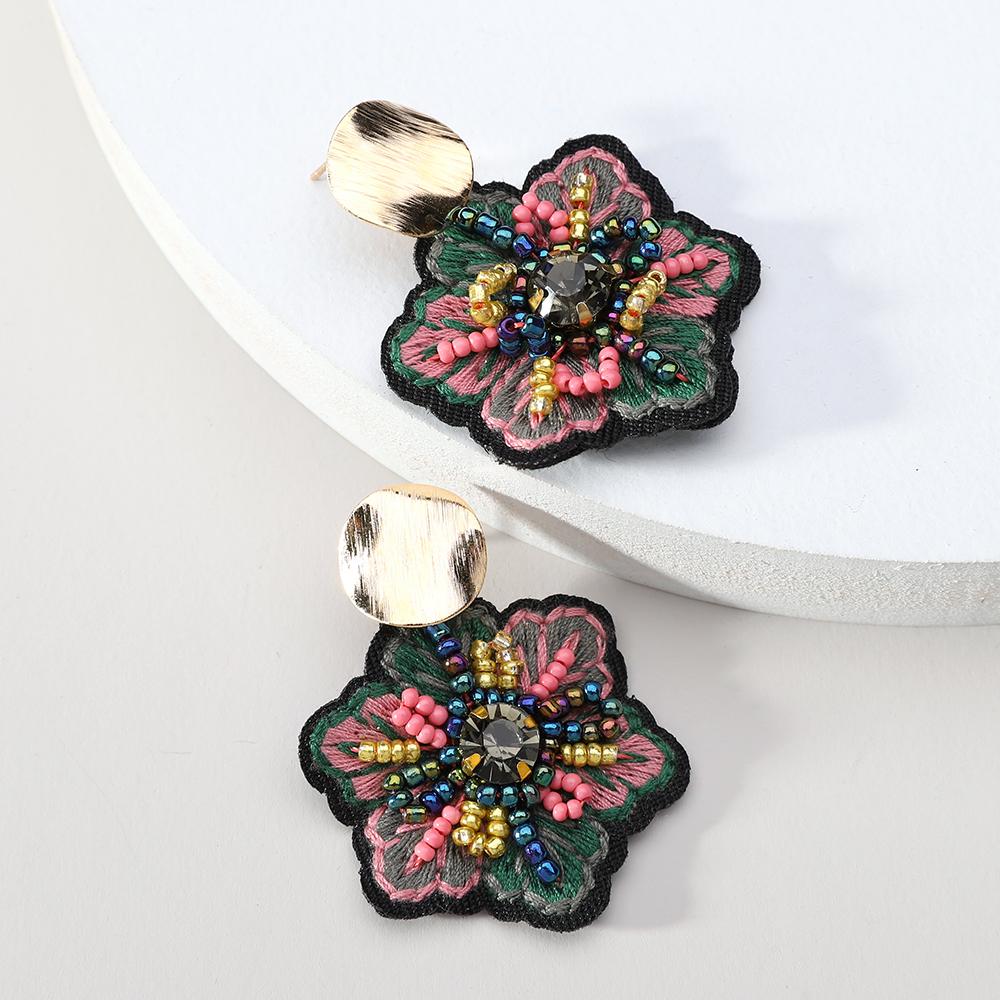 

Vintage Flower Beads Handmade Weave Statement Jewelry Big Dangle Drop Earrings For Women Trend Luxury Charm Unique Accessories
