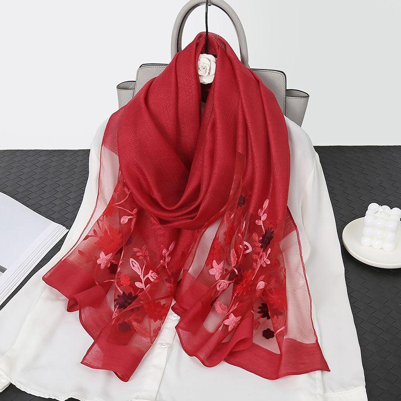Eleganter Schal aus Seidenmischung mit Blumenstickereien – Atmungsaktives, sonnenschützendes und vielseitiges Tuch für stilvolle Wärme