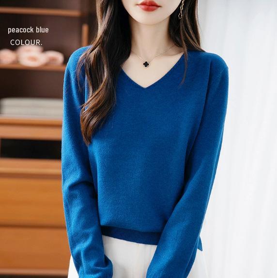 Seamless V-Neck Long Sleeve Women's Knit Pullover Base Layer