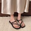 Flat-bottomed Beach Flip-flops Women's Summer Outer Wear 2025 New Low-heeled Foot Pinch Fashion Square Head Cover Toe Cool Slippers