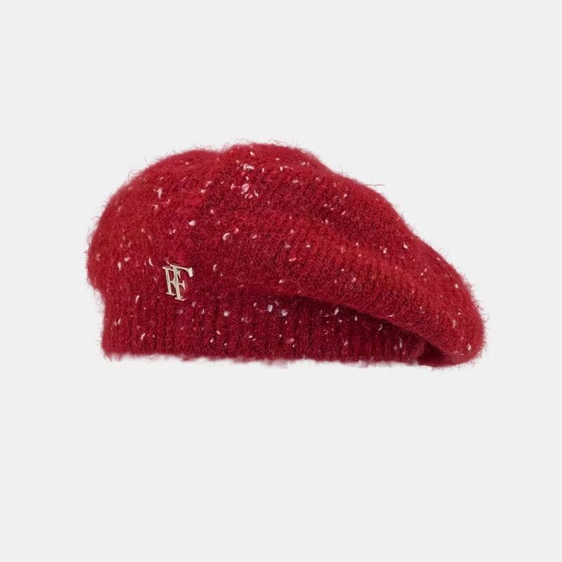 Женская милая и стильная вязаная шапка-берет