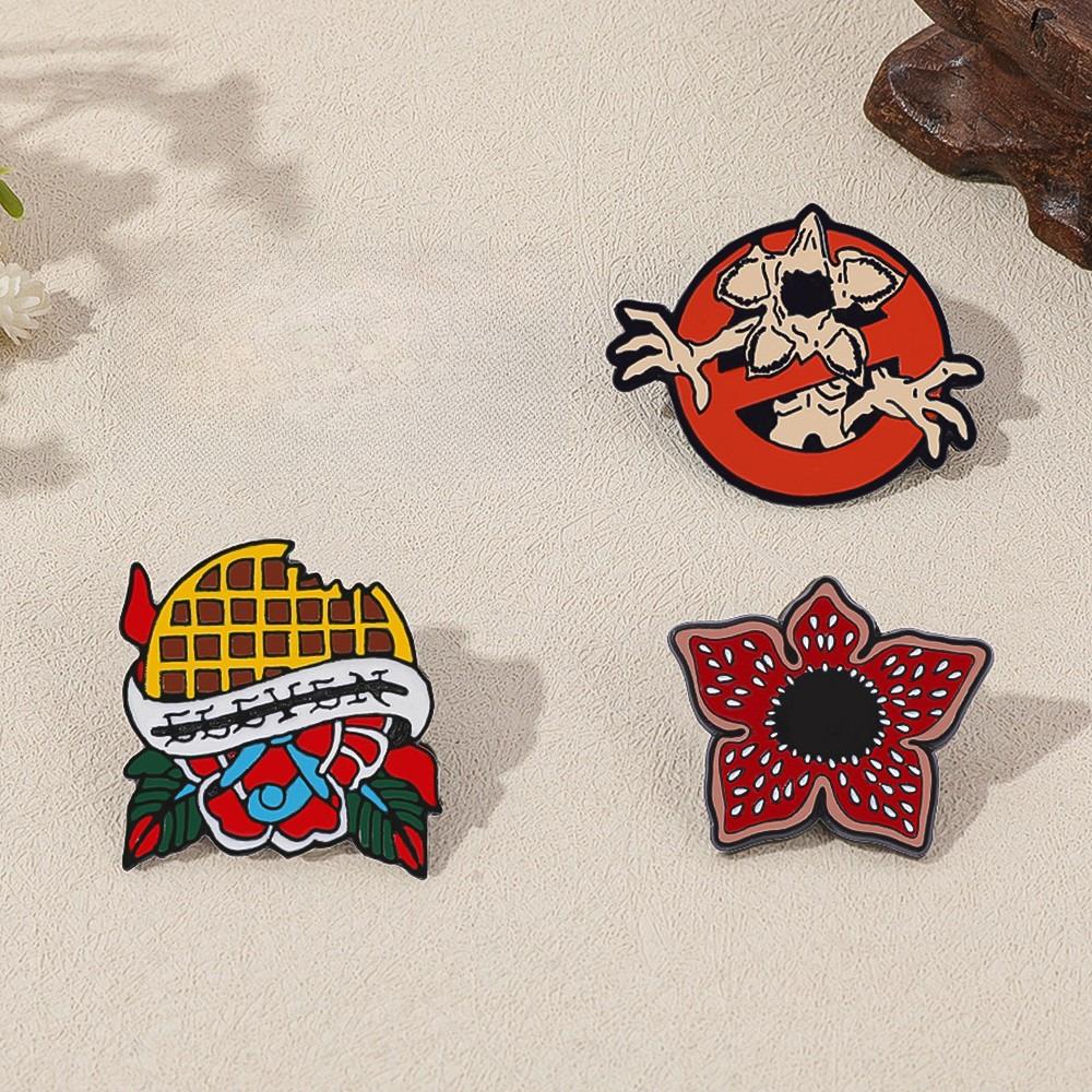 Sci-fi Horror American TV Series Enamel Pin Red Cannibal Flowers Christmas Lights Mug Brooches Lapel Badge Jewelry Gifts