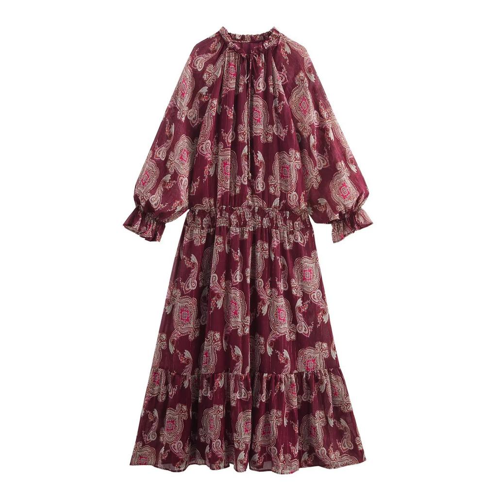 Spring and summer new women's clothing, European and American style fashion simple metal line printing long dress