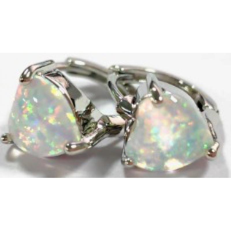 

Hot Sale Popular Peach Heart White Opal Ear Buckle European and American Simple Design Advanced ins Niche