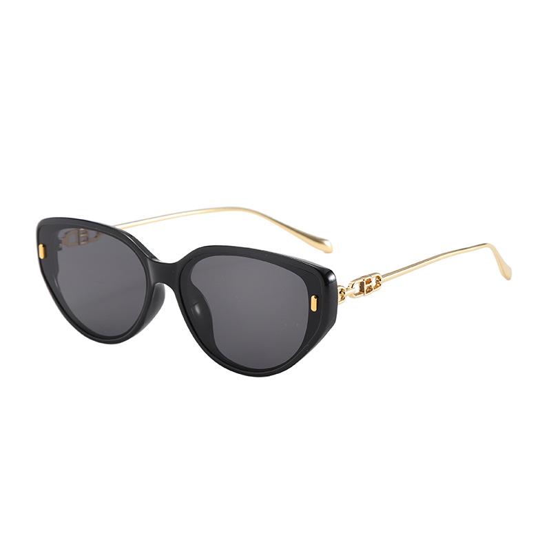 Cat Eye Sunglasses for Women with a Sense of Sophistication2026New style square and round face summer UV protection sunglasses Korean fashion