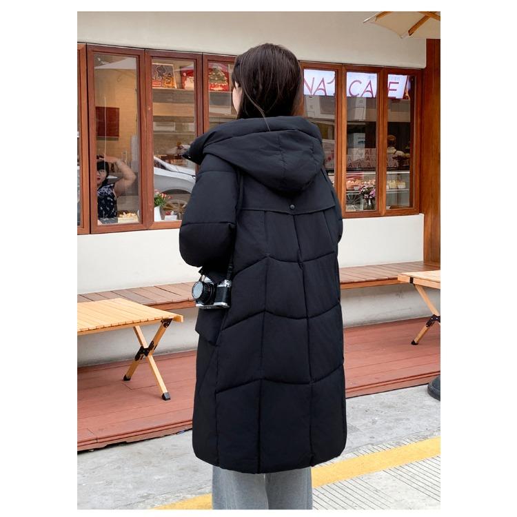 Thickened Korean Bread Coat with Pockets; Fashionable Green Feather Cotton Coat with Hood and Long Design for Winter