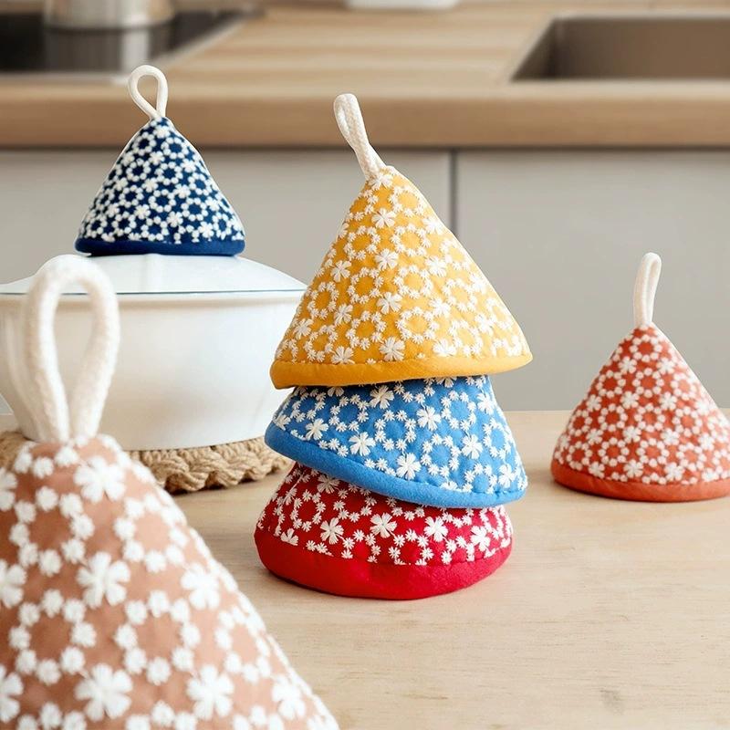 Mini Triangle Microwave Oven Glove High Temperature Resistant Thick Cotton Pot Cloth Cover for Baking Cooking Hot Pot Transfer