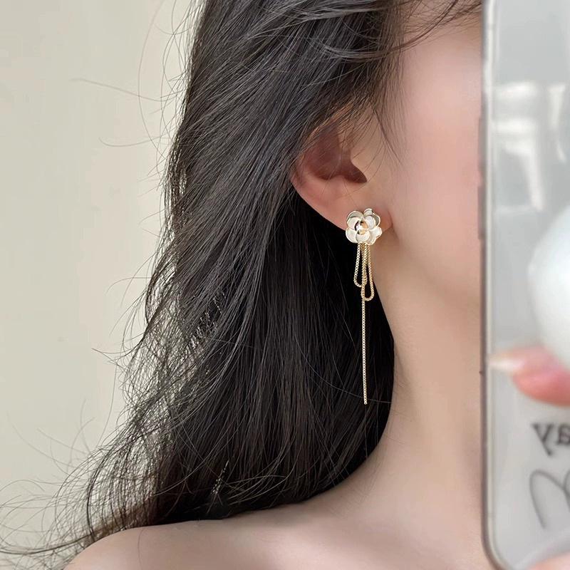 Elegant And Stylish Alloy Camellia Tassel Earrings Long And Slim Ear Thread Women's Fashion Accessories