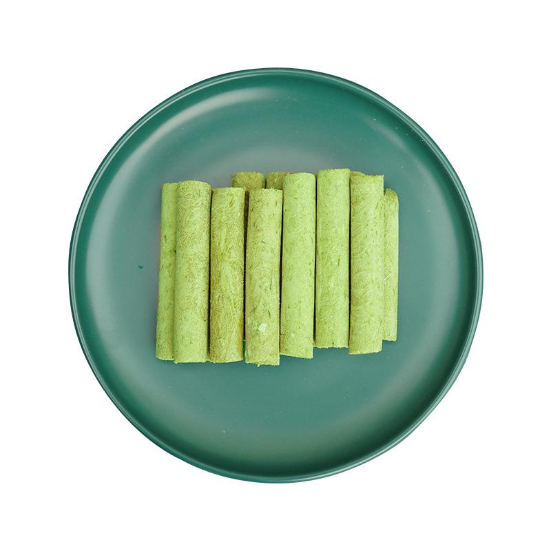 Individually Packed Freeze-Dried Cat Grass Sticks: Hairball-Reducing Chicken Snacks for Kittens & Adult Cats with Free Shipping