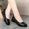Fashion Thick Heel Comfortable Leather Shoes For Women In Autumn New Mother Shoes Professional Shoes Formal Wear And Without Tiring Feet