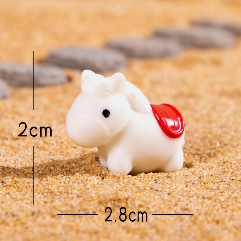 

Микро-ландшафт Путешествие на Запад, Милая полимерная кукла, Мультяшная модель автомобиля Сунь Укун, Декоративный элемент White Dragon Horse