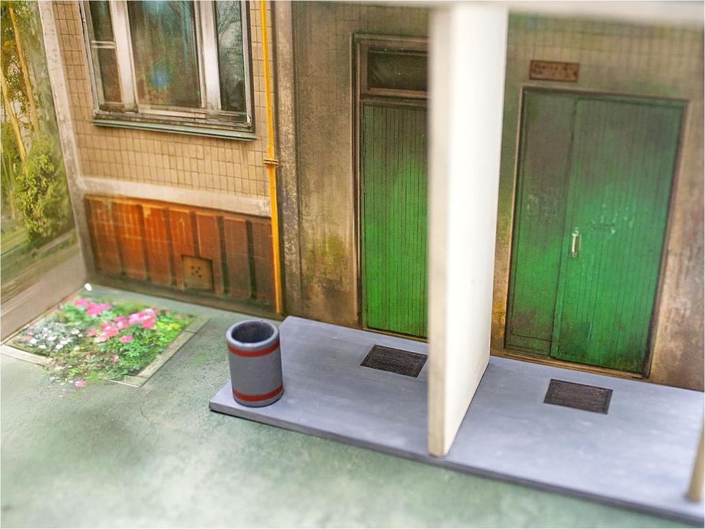 ICM 1/35 Chernobyl 5 Evacuee Set Plastic Model Kit 35905