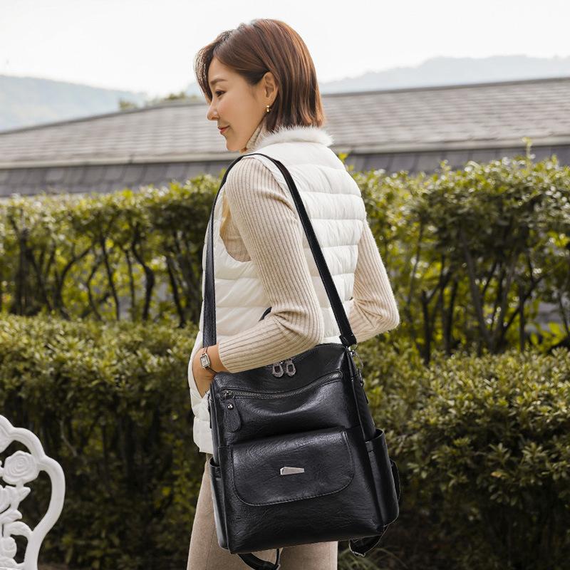 New Bag Large Capacity Women's Backpack Fashionable High Quality Shoulder Bag Retro Backpack Women