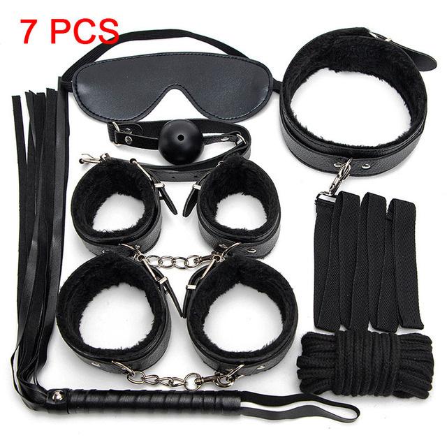 7 pezzi/set Divertimento per adulti Manette in pelle e peluche Manette per piedi Clip a croce per seno Giocattolo SM
