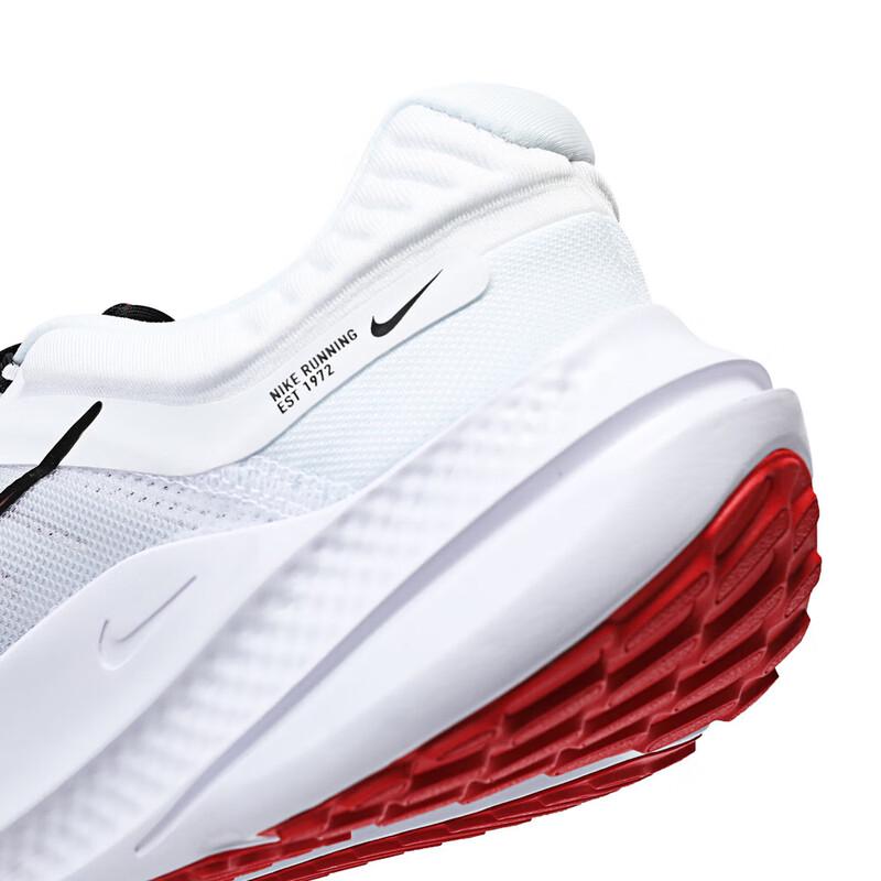 Nike Men's Quest Running Shoes