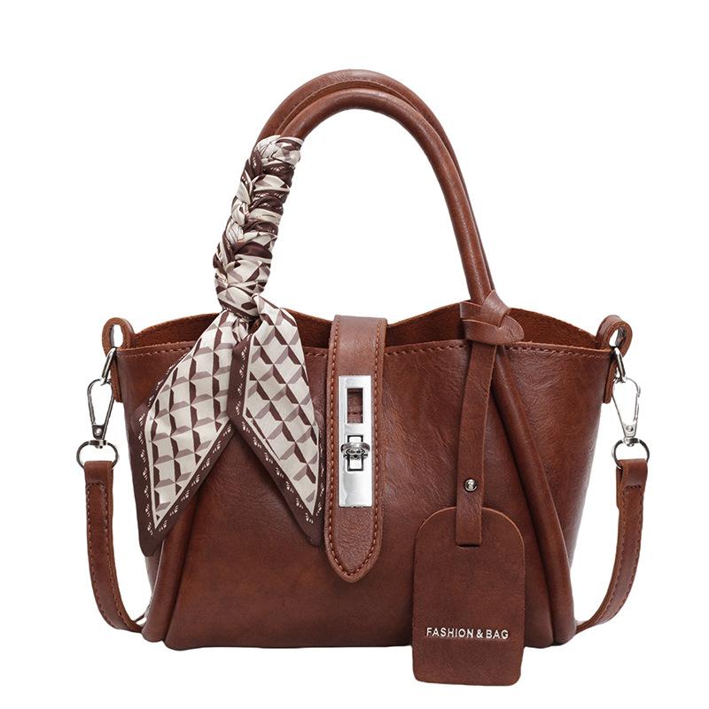 Shoulder Bag Women's New Hand Carry Messenger Bag
