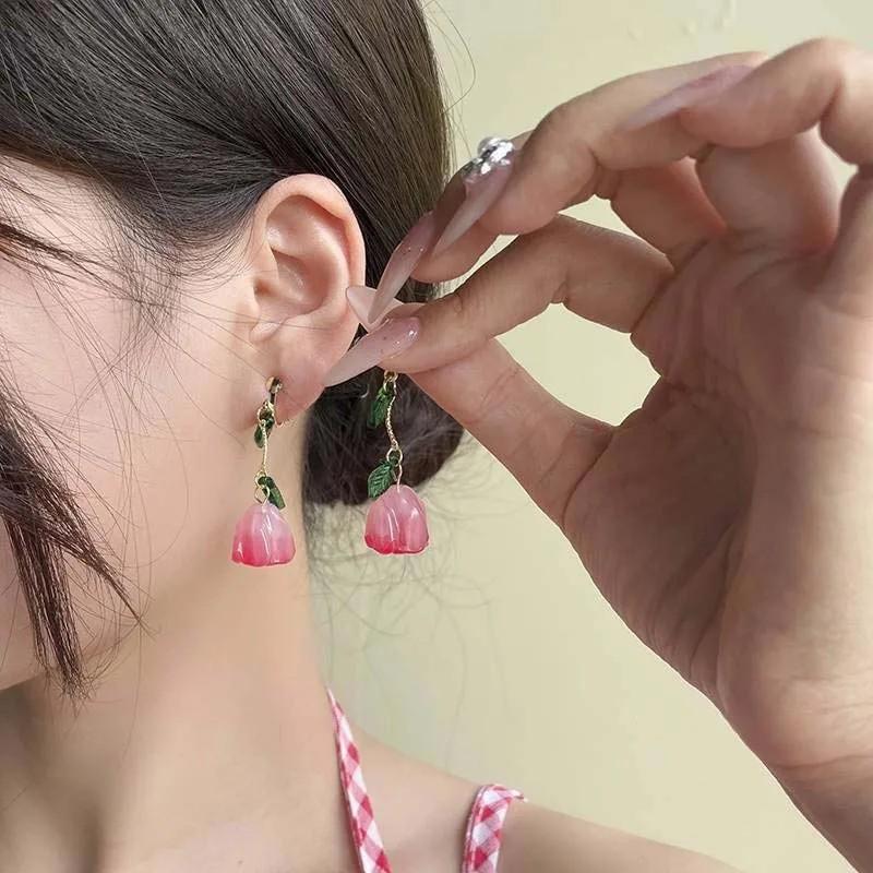 Fashion Korean Style Acrylic Pink Tulip Flower Dangle Green Leaf Earrings Sweet Jewelry Accessories Gift for Women Girl Party