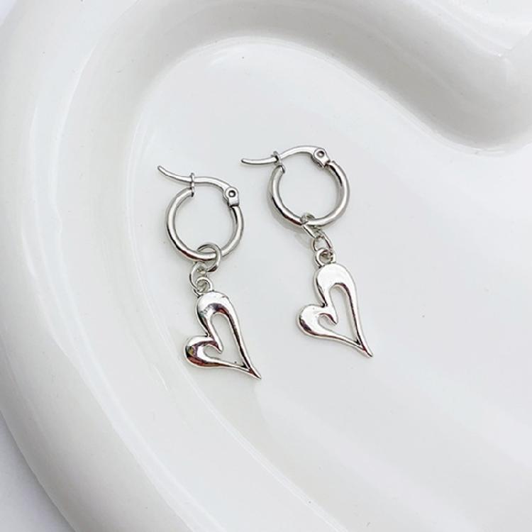 4Pairs Heart and Butterfly Earrings Stylish Drop Earrings Earwear for Women Girl