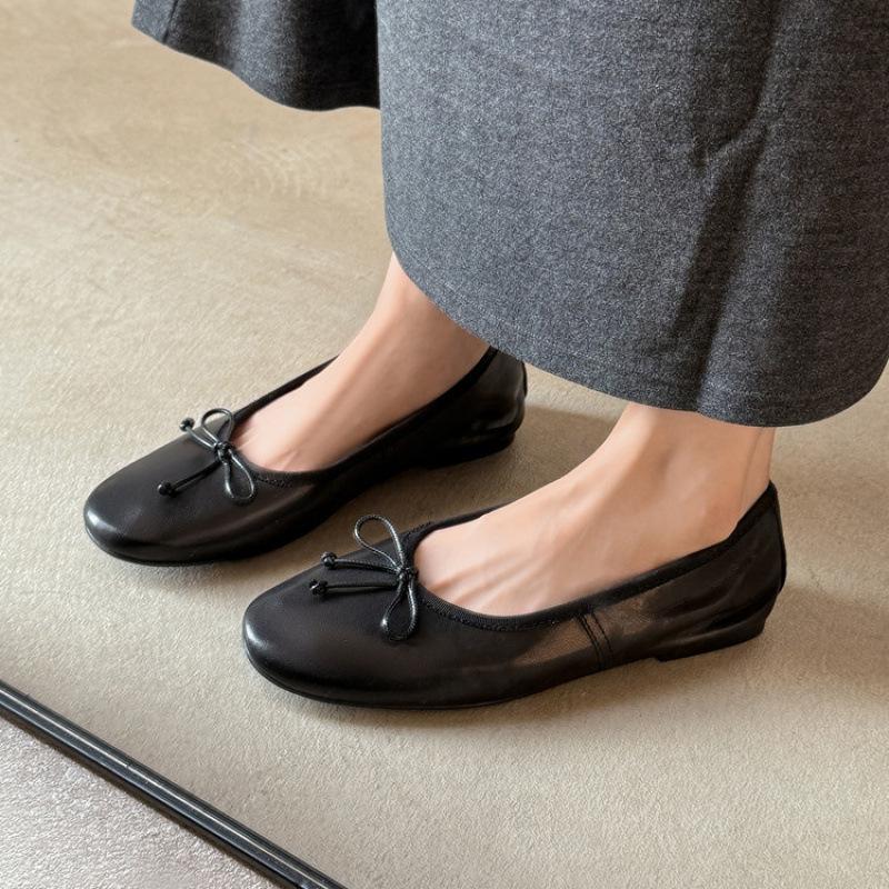 New four-season lazy shoes non-slip beef tendon sole large size single shoes women's low-top shallow mouth comfortable soft cowhide single shoes