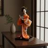 Japanische Geisha-Puppe Details Traditionelle Figur Handgefertigte Seidenstatue für