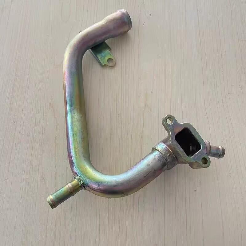 High quality suitable for Great Wall Haval H3 H5 Wingle Diesel engine 2.5 2.8 Cooling water pump pipe iron pipe car accessories