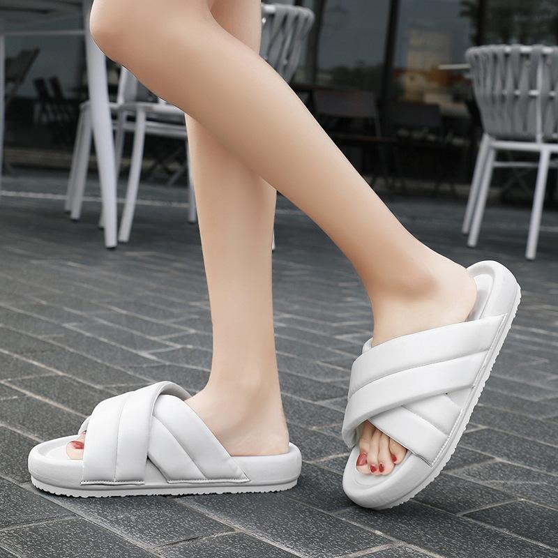 Slippers Women's Summer Fashion Personality Women's Slippers Beach Shoes Girls Sandals Thick-soled Outer Leather Cool Slippers