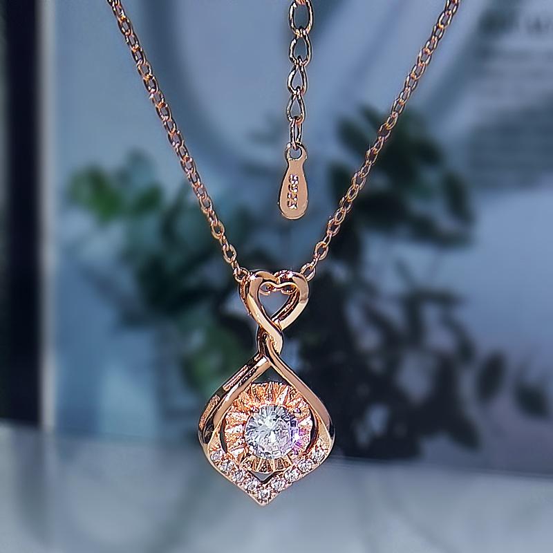 Naszyjnik Gwiazda Księżyc z Inkrustacją Diamentami dla Kobiet Modny Niszowy Design Prosty Łańcuszek do Obojczyka Zawieszka Ozdoba