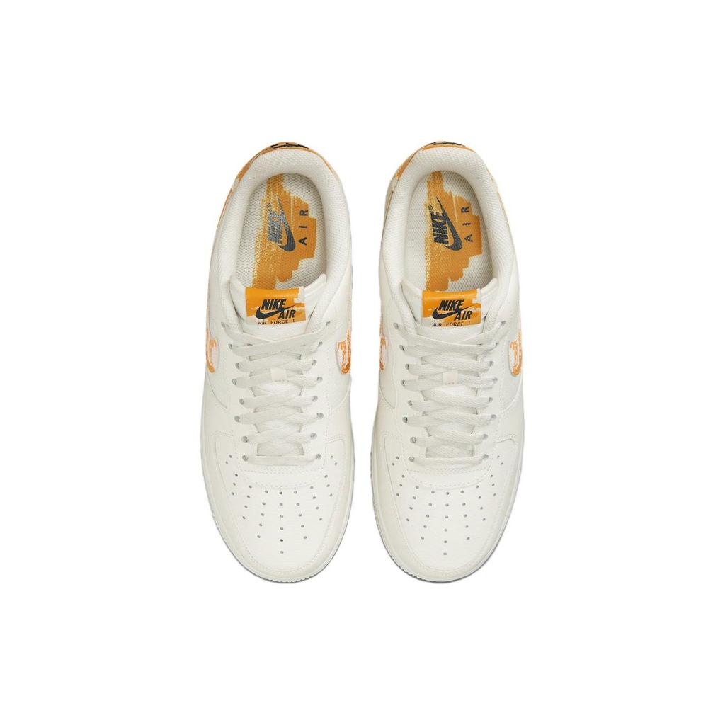 tear and wear air force 1