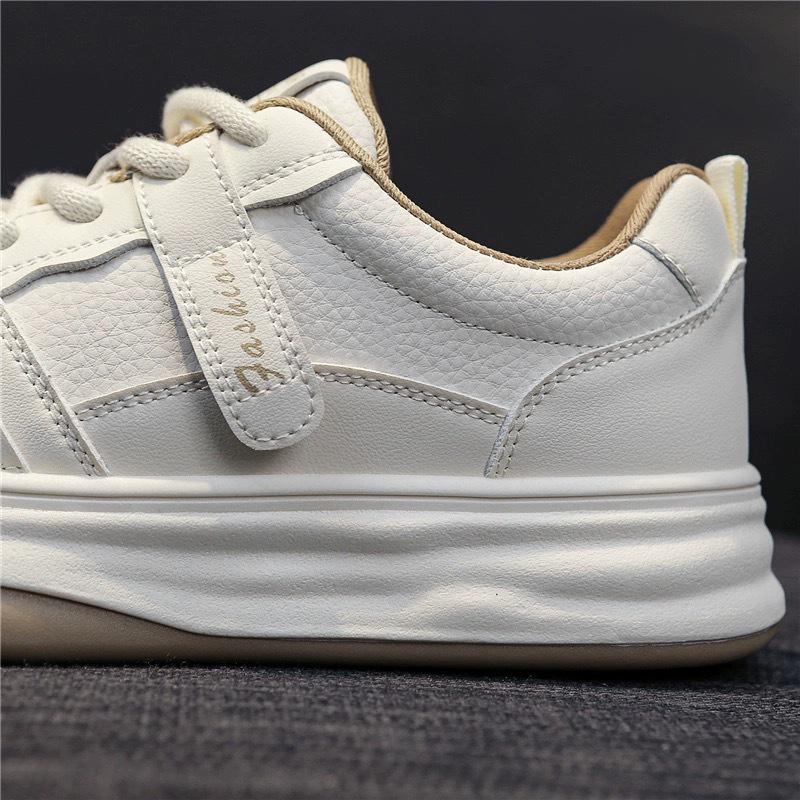 Women's College-Style White Lace-Up Sneakers, Spring 2026 - Trendy, Fashionable, Flat-Sole, Casual Sports Shoes.