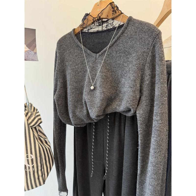 

Gray lace turtleneck fake two-piece knitted sweater for women, stacked in autumn and winter, soft waxy sweater, bottoming shirt, top one size fits all темно-серого