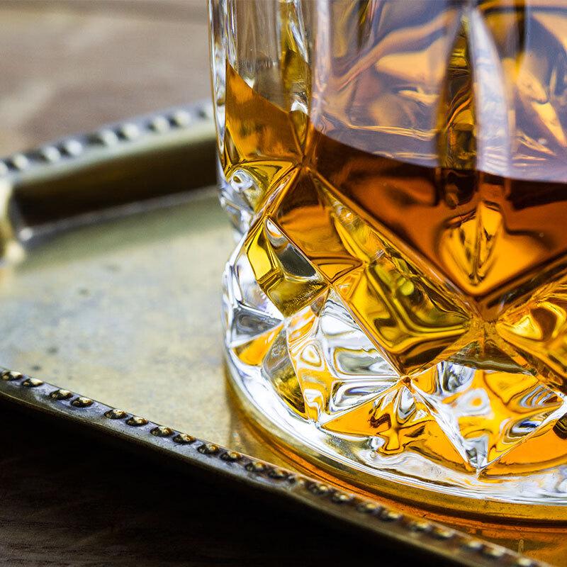 Edo Yamasakura Crystal Whiskey Glass