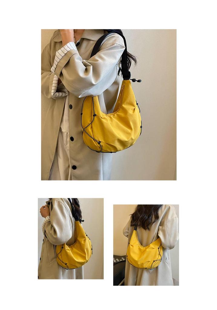 2026 Women's Versatile Casual College Crescent Dumpling Crossbody Bag
