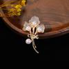 Elegant Ladies' Versatile Collar Pin Corsage - Creative Fashion Brooch Accessory