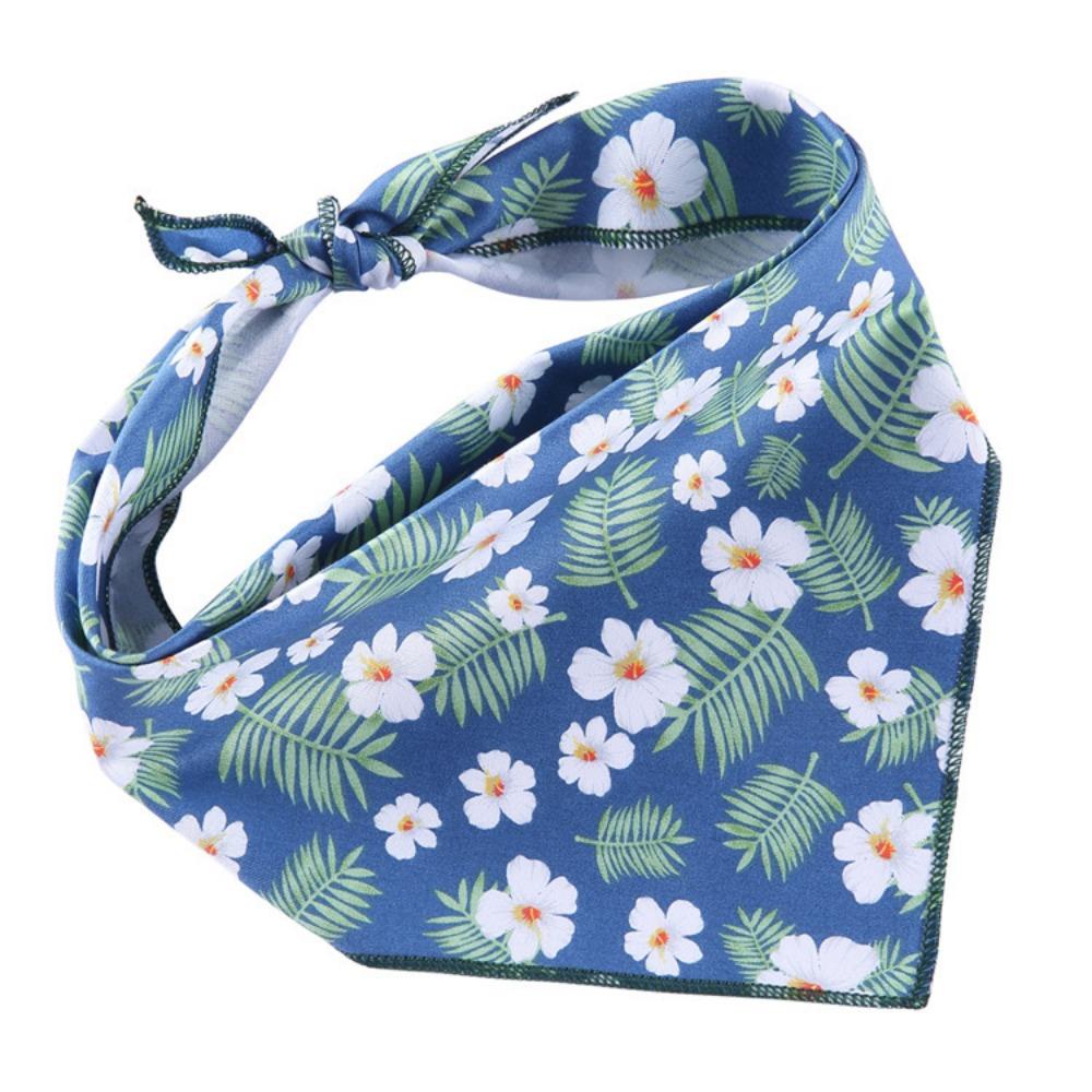 Popular pet triangle towel cat and dog universal cute bib scarf decoration small dog dog saliva towel
