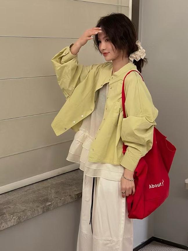 

Женская рубашка в стиле жакета с рукавами-фонариками, весна 2025: Стильный, Молодежный, Круглый вырез, Однобортный дизайн. Extra Large жёлтый