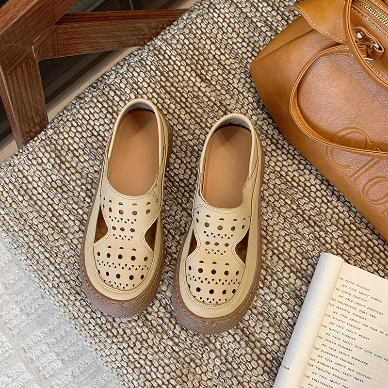 

Hollow mother shoes women s 2025 summer new soft-soled non-slip and wear-resistant versatile breathable thick-soled casual women s shoes 41 хакі