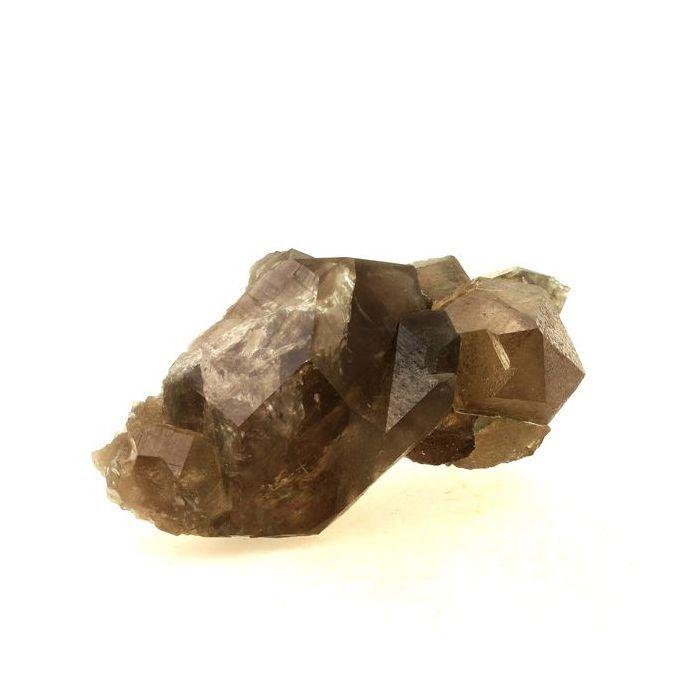 Pierres et Minéraux. Quartz fumé. 1218.0 ct. Massif du Mont-Blanc, Haute-Savoie, France..