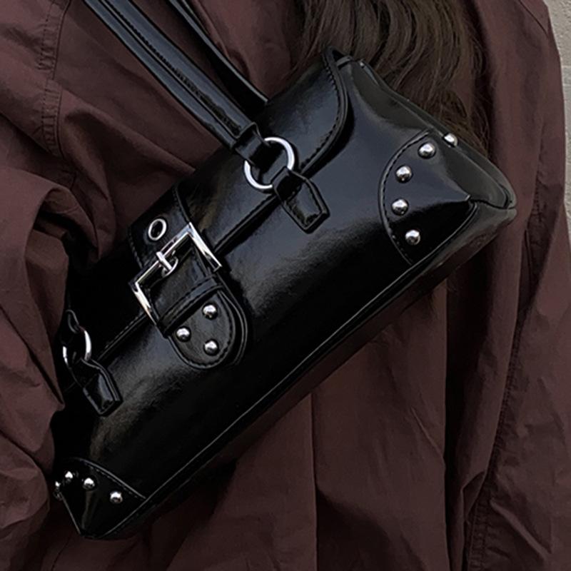 Personalized and Trendy Underarm Bag, Fashionable Shoulder Bag, Casual and High-quality Rivet Women's Bag, Tote Bag