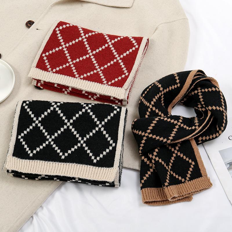 Plaid Cashmere Scarves for Ladies Luxury Designers Scarf Winter Thicken Warm Soft Pashmina Shawls Wraps Knitted Long Scarf Women