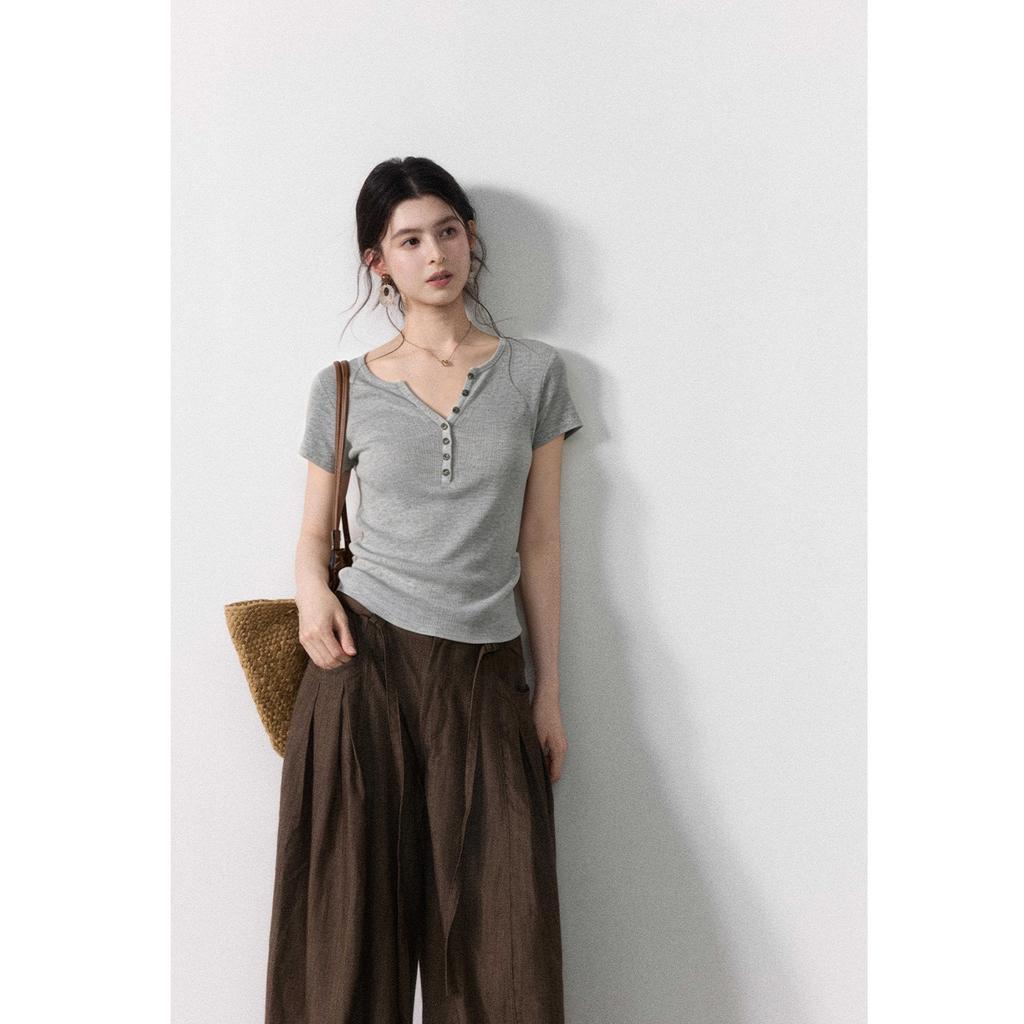 Eryang [Moyi] Gentle Temperament Semi-open V-neck Short-sleeved Knitted Sweater for Women, Slim and Thin Temperament Top