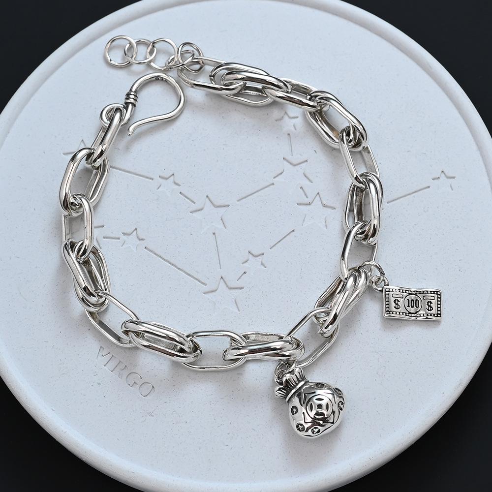 Fashionable Retro Bear Diamond Bracelet - Women's Unique High-End Charm