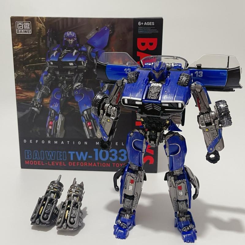 18CM TW-1024 Cool Transformation Toy Fire Truck Beautifully Painted Robot Car Model Anime Action Figure Boy TW-1032B BAIWEI SS61 Poseable Articulated