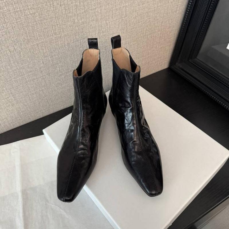 New women's leather shoes medium heel large size women's boots versatile leather Martin boots sleeve comfortable rubber sole medium boots women