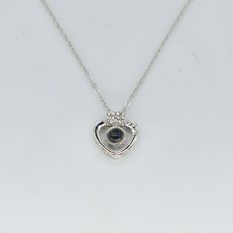 Titanium Steel Peach Heart Series Necklace Women Give Girlfriends Simple Light Luxury Temperament Necklace