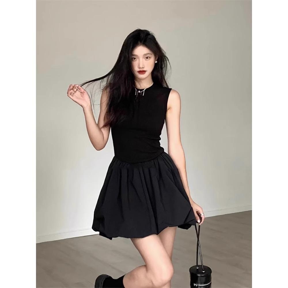 Niche Women's Black Floral Short Dress - French Style & Trendy Design